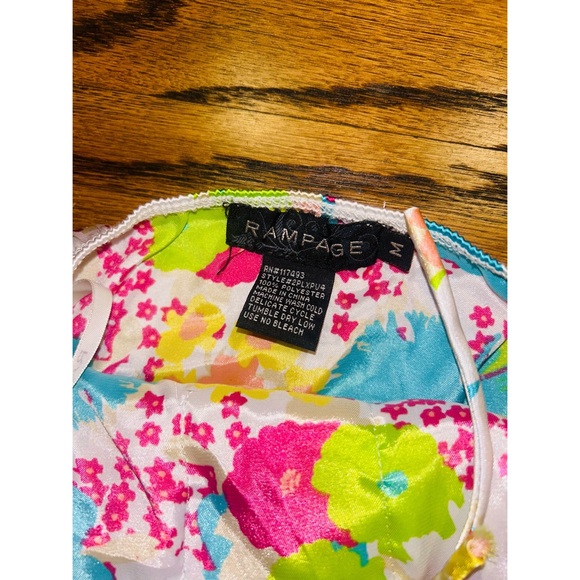 Vintage Rampage Y2K Halter Tie Floral Top Medium - Picture 4 of 4